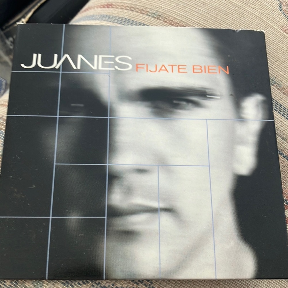 Juanes Fijate Bien CD